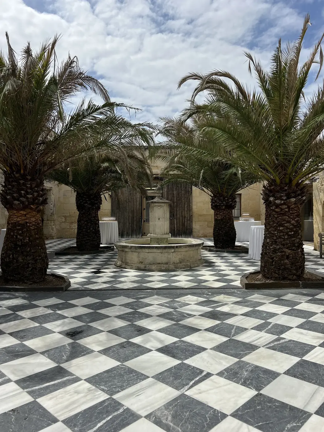 Mariage — Château de Garde, Château de Garde — photo 1